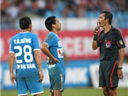 Bóng đá anh, ngoại hạng anh, lịch thi đấu euro 2012, Sự cố trọng tài sau 9 vòng đấu: Nhiều gấp đôi cùng kỳ mùa trước